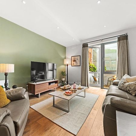 Springfield Fourteen Harrogate Room photo