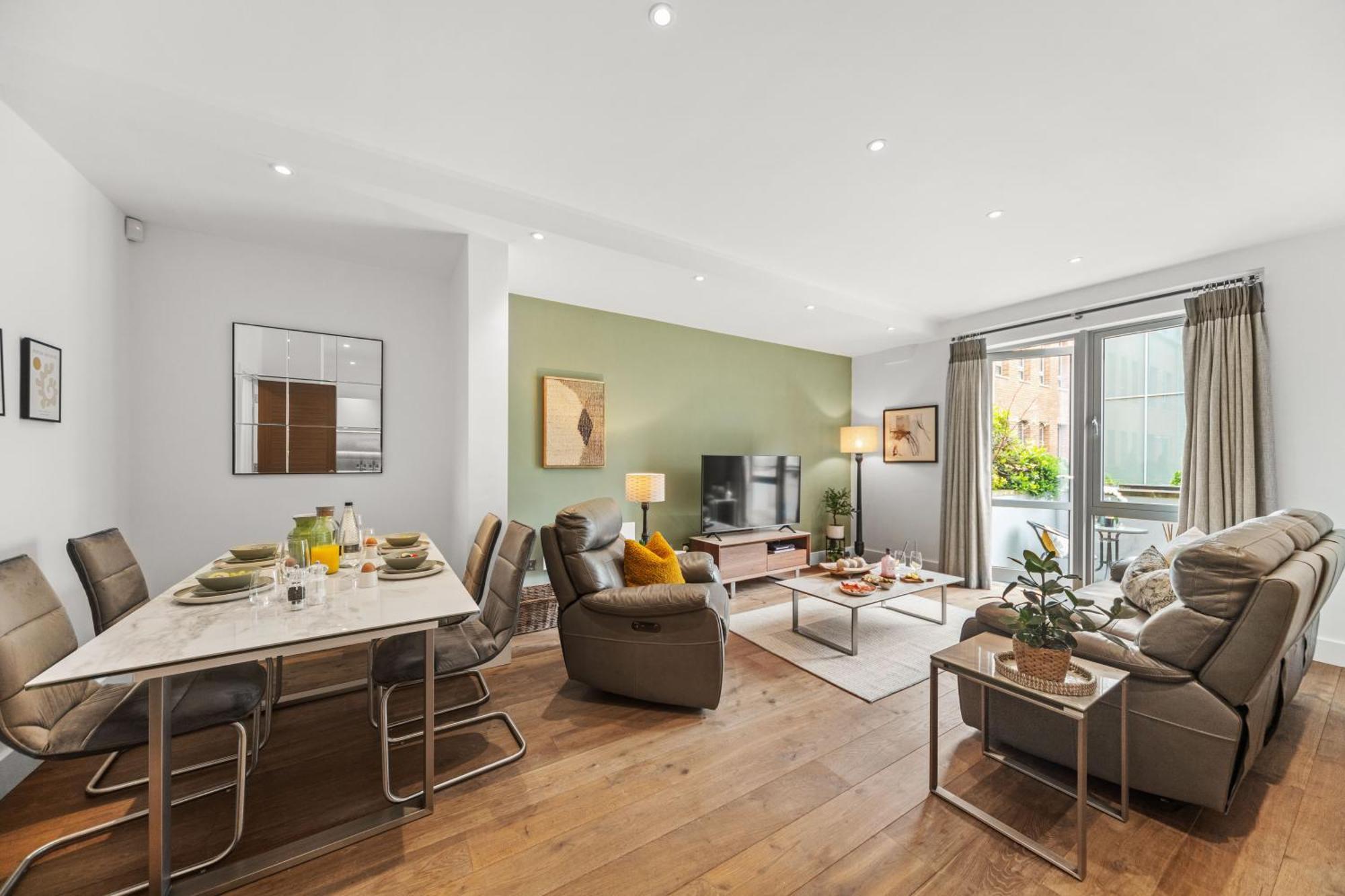 Springfield Fourteen Harrogate Room photo